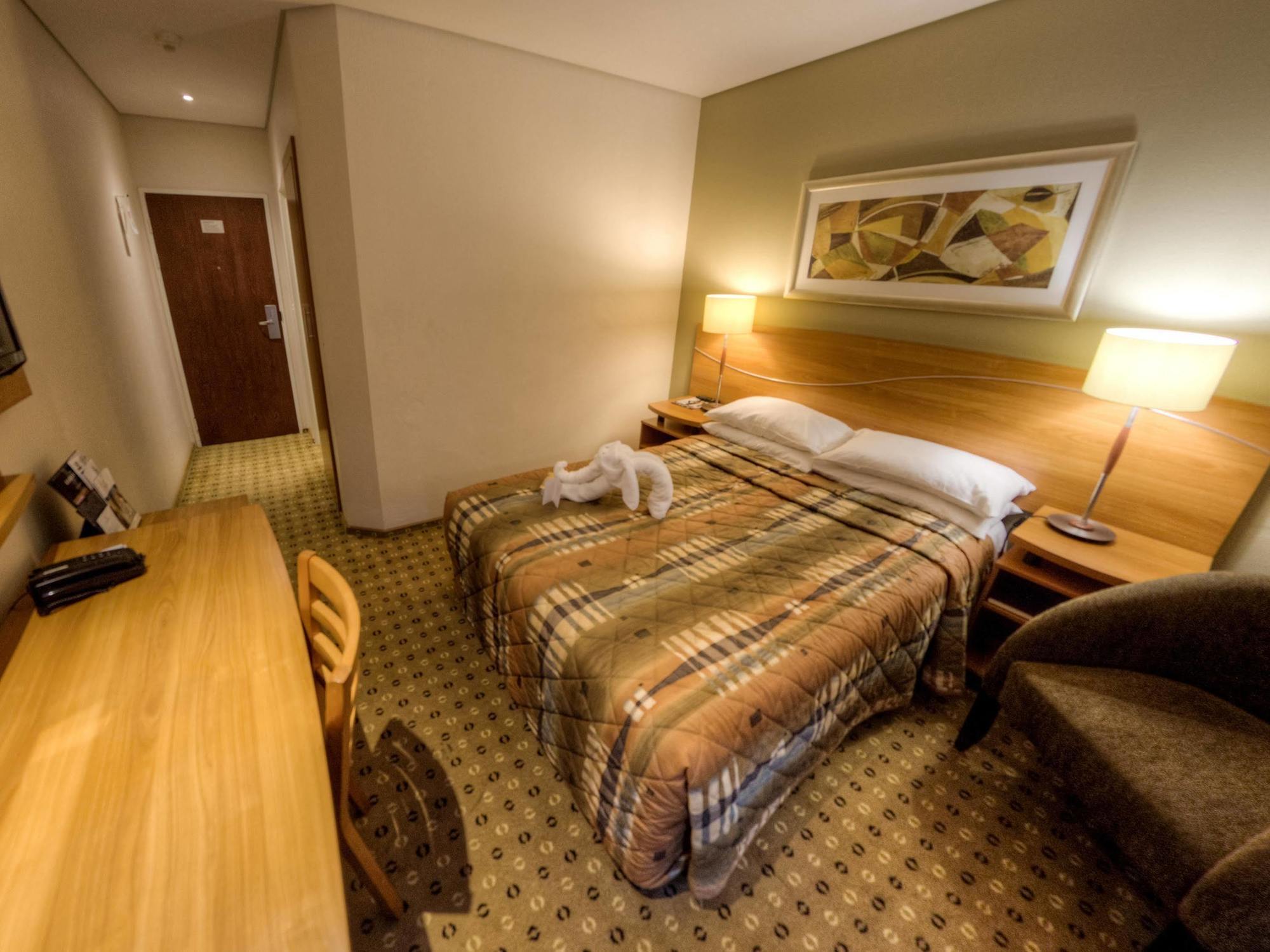 Road Lodge Sandton Johannesburg Exterior photo